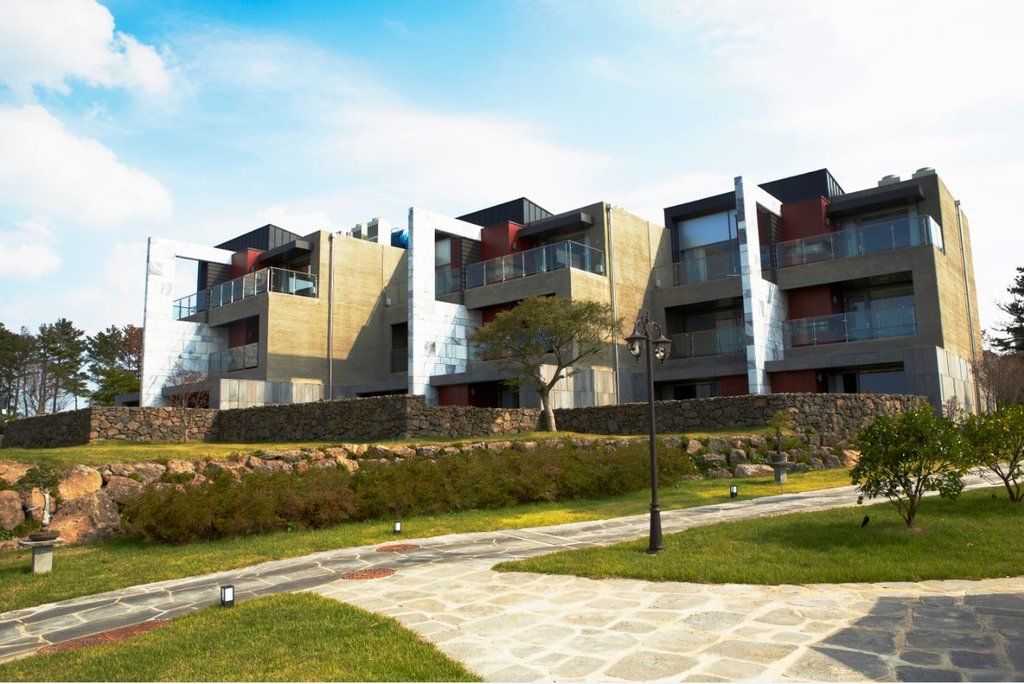 Stanford Hotel And Resort Jeju Exterior foto